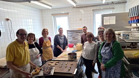 Teilnhemer beim Backkurs beim Bäcker Kiene
