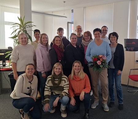 Mitarbeitende des Kuchener Rathauses bei der Verabschiedung von Fr. Vossler