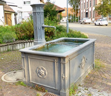 Brunnen am Marktplatz Kuchen